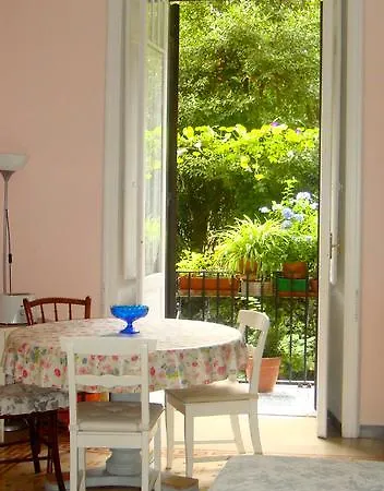 Cagliari House Bed & Breakfast *