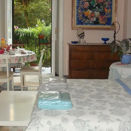 Cagliari House * Rom